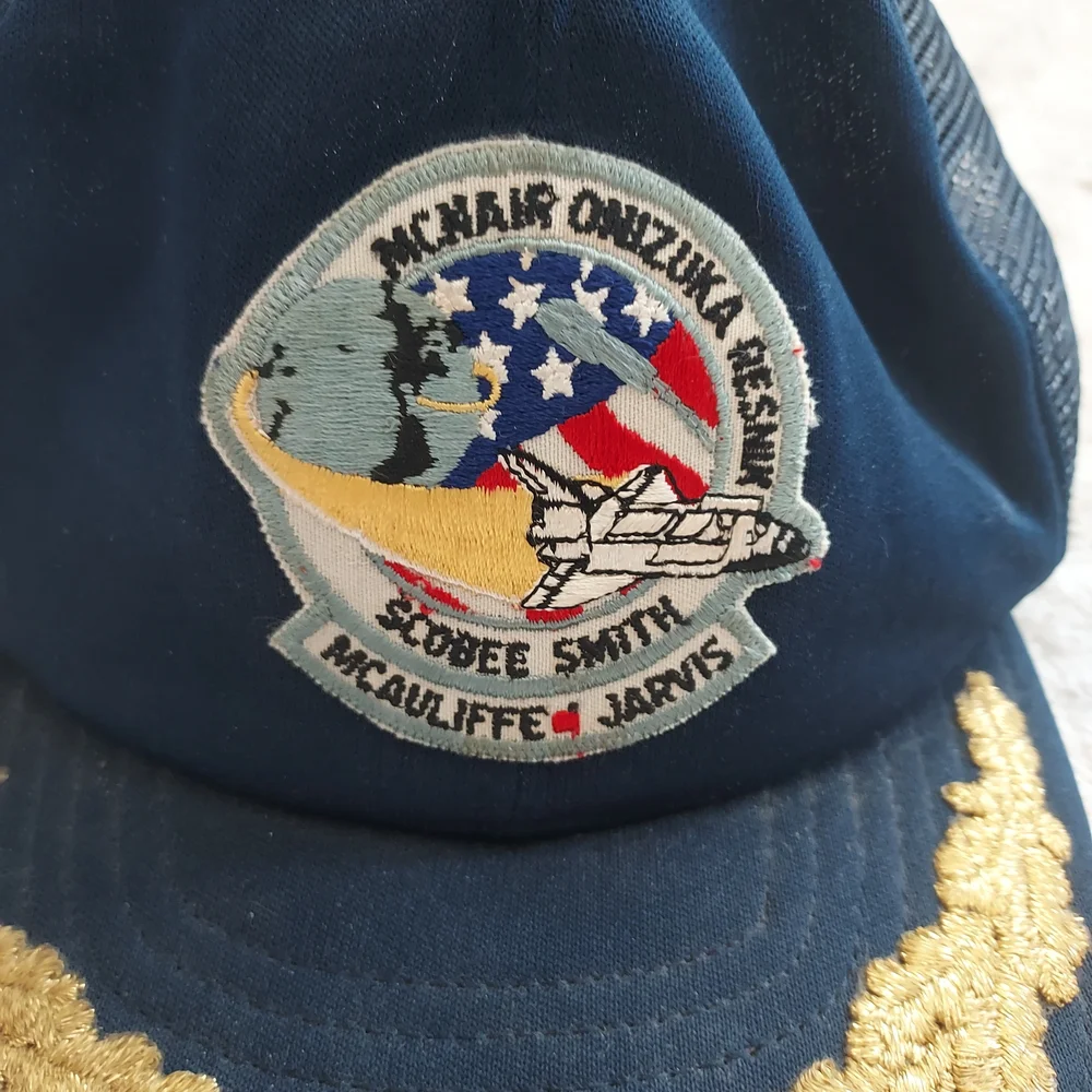 The Actioncap Space Shuttle Challenger Snapback Trucker Cap Blue Gold Details